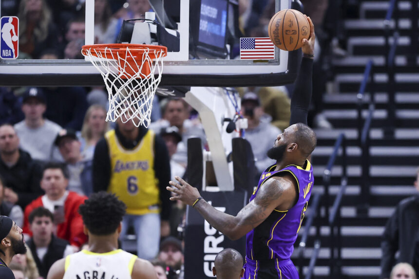 LeBronas Jamesas (USA TODAY Sports-SCANPIX nuotr.)