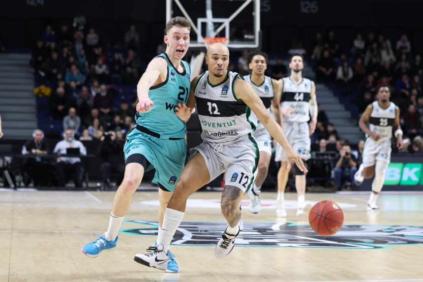 Wolves - Joventut (Wolves nuotr.)