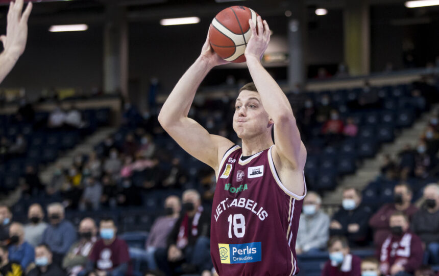 Jonavos komandą papildė Grantas Vasiliauskas