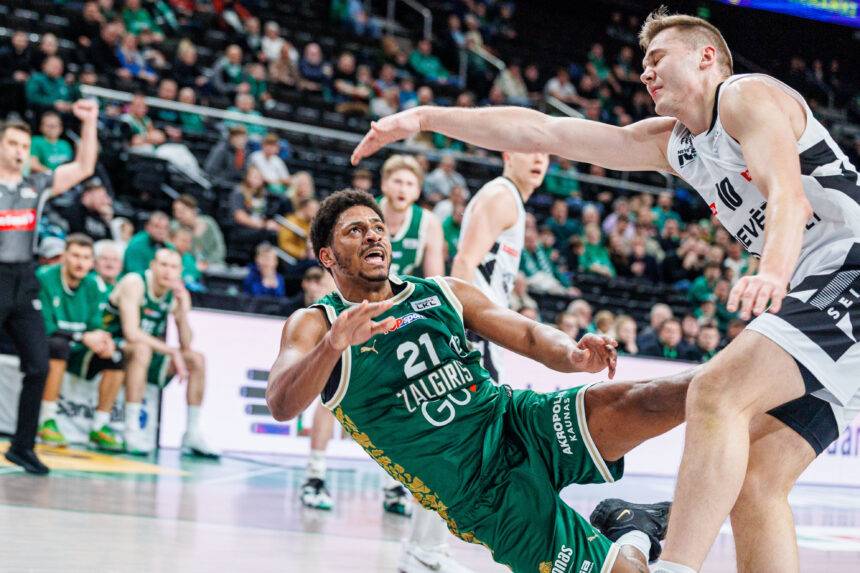 „Žalgiris“ tik po nervingos kovos palaužė svečius iš Kėdainių