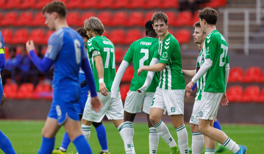 „Žalgiris“ kontrolinėse rungtynėse sutriuškino Daugpilio komandą