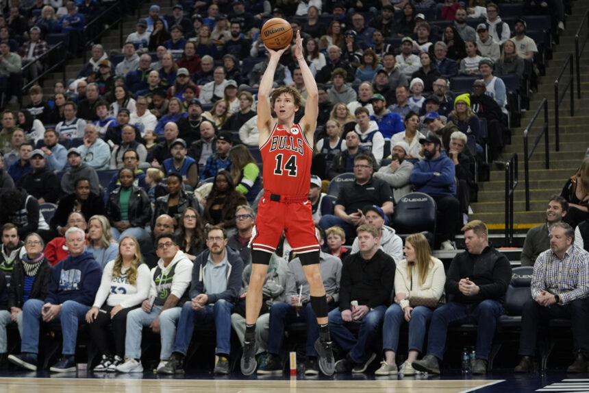 Starto penkete pasirodžiusį Buzelį ir „Bulls“ užgožė „Timberwolves“ žvaigždės šou