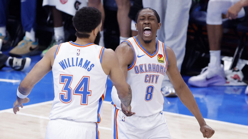 „Thunder” triuškinančiai pradėjo NBA finalą vakaruose