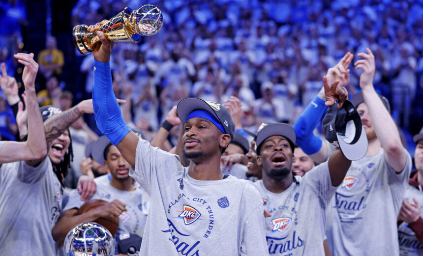 „Thunder“ su vėjeliu žengė į NBA finalą