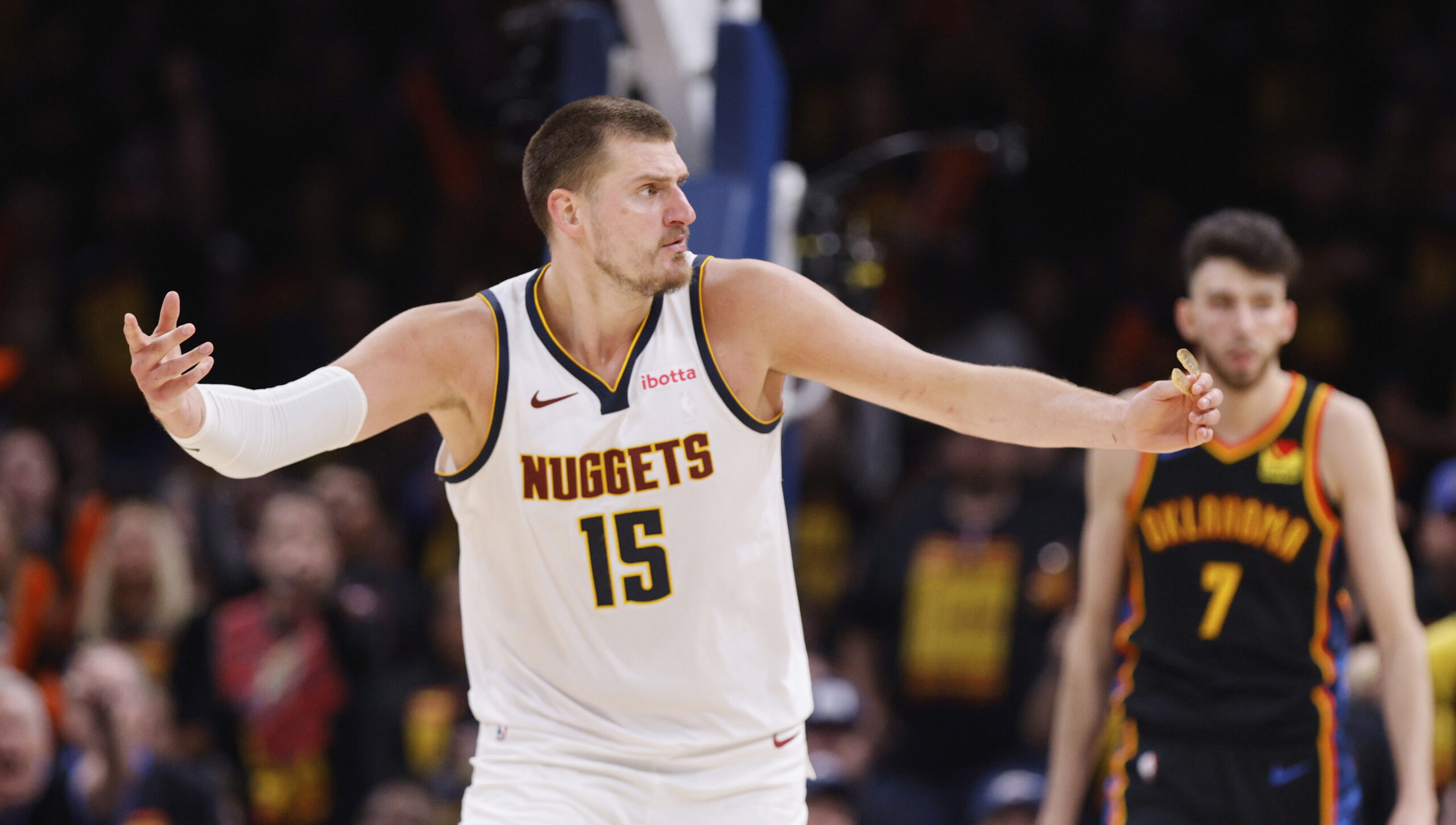 Monstriškas Jokičius padėjo „Nuggets“ parblokšti reguliaraus sezono nugalėtojus