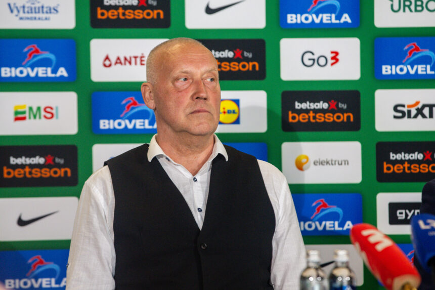 Žinios dėl Buzelio nustebintas Kurtinaitis apie Valančiūno ir Pačėso pokalbį: „Dūmai išrūko“