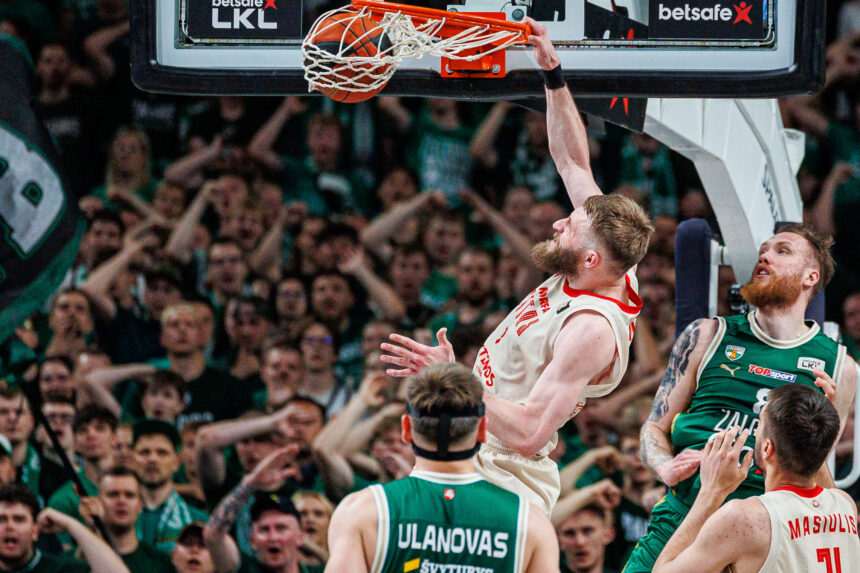 „Žalgirio“ šturmą atlaikęs „Rytas“ – per žingsnį nuo LKL titulo