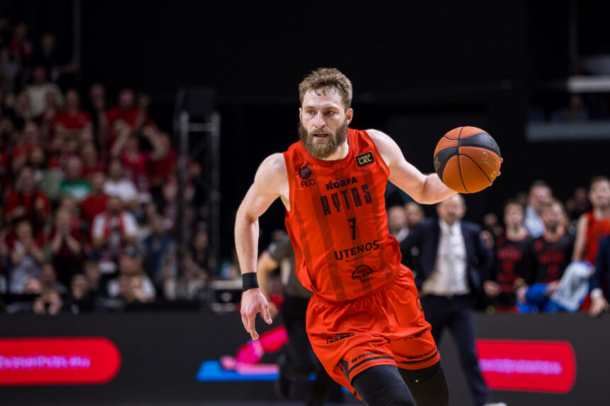 Radzevičius Ispanijos gigantų radare: „Jeigu gali „Žalgiryje“, kodėl negali Barsoje?“