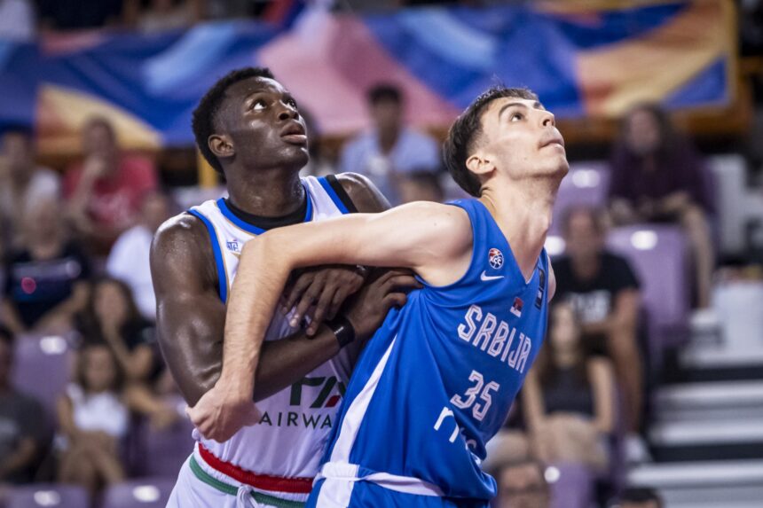 Serbijos jaunimo šturmą atlaikę Italijos 20-mečiai žengė į Europos čempionato finalą