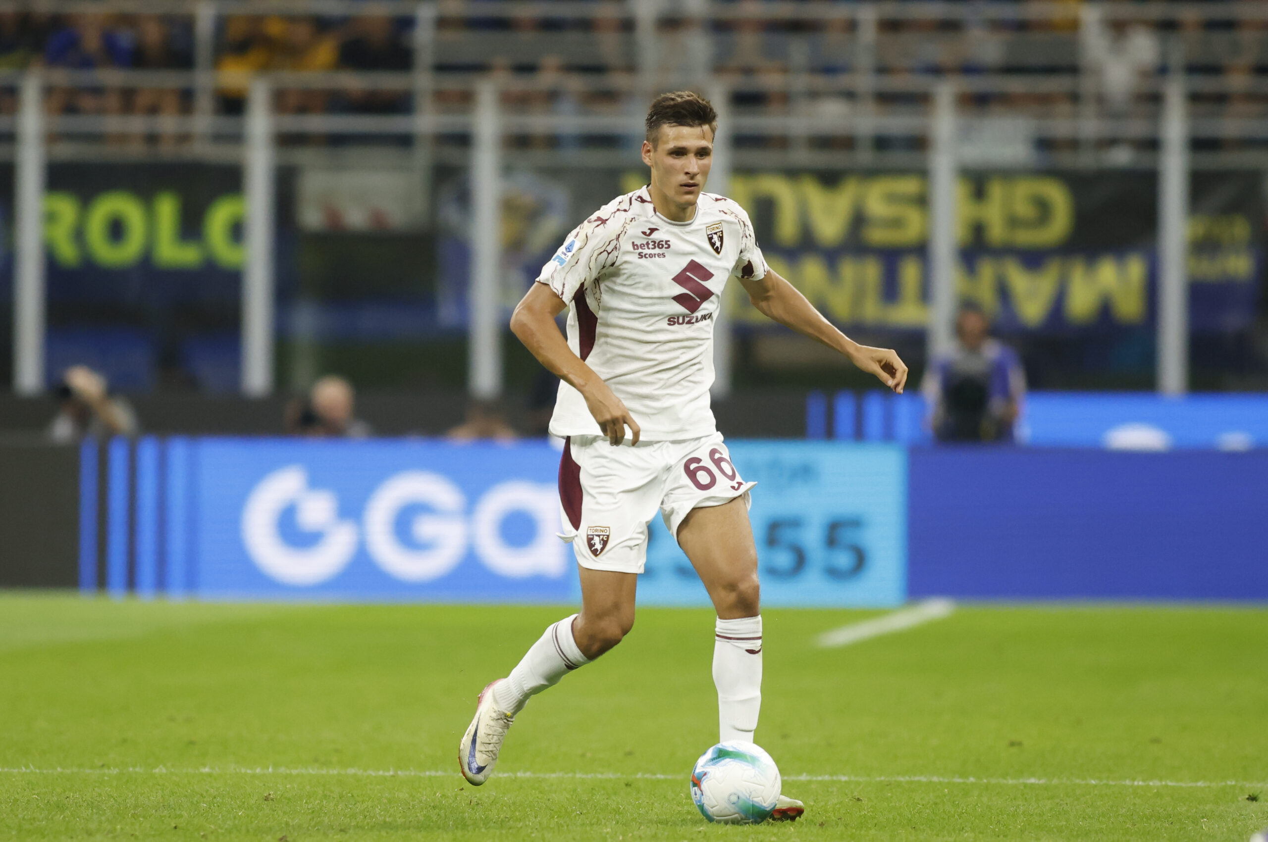 Triuškinanti „Torino“ nesėkmė prieš „Inter“ pažymėta įvarčiu pasibaigusia Gineičio klaida