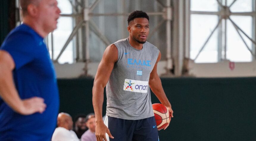 Įvardyta netikėta priežastis, dėl kurios Antetokounmpo praleidinėja kontrolines graikų rungtynes
