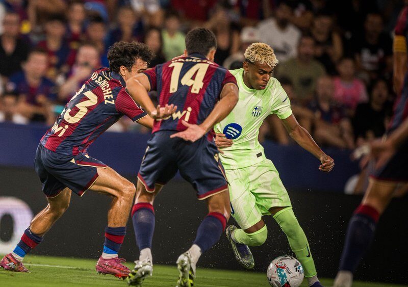 „Barca“ išplėšė dramatišką pergalę Ispanijoje