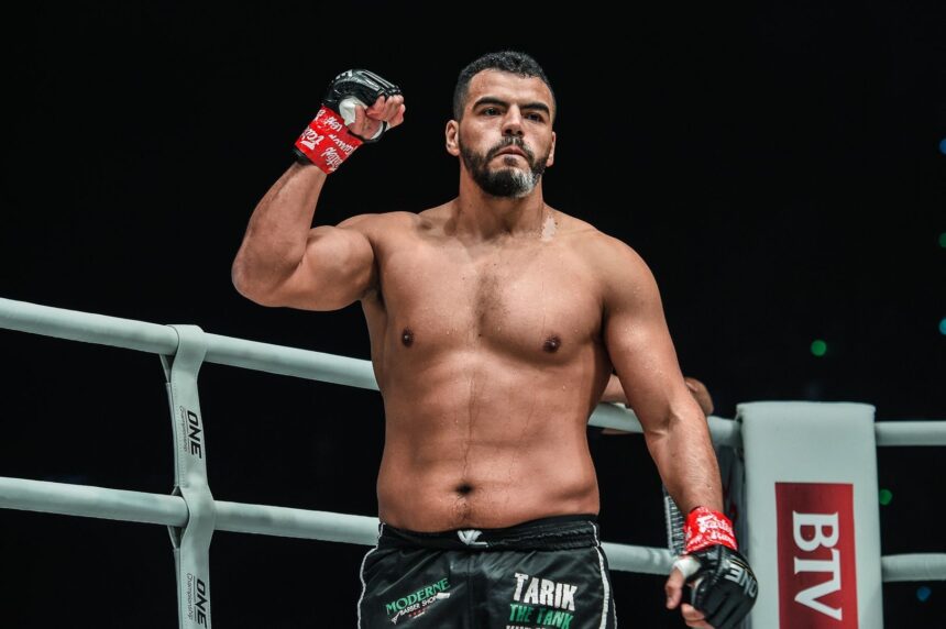 Tarikas Khbabezas (Onefc.com nuotr.)