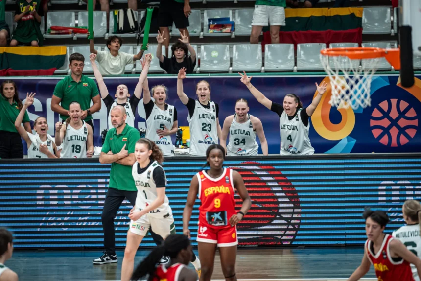 Skaudų pralaimėjimą finale patyrusios 20-metės – Europos vicečempionės