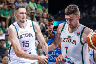 Laurynas Birutis ir Marekas Blaževičius (BNS Foto/FIBA nuotr.)