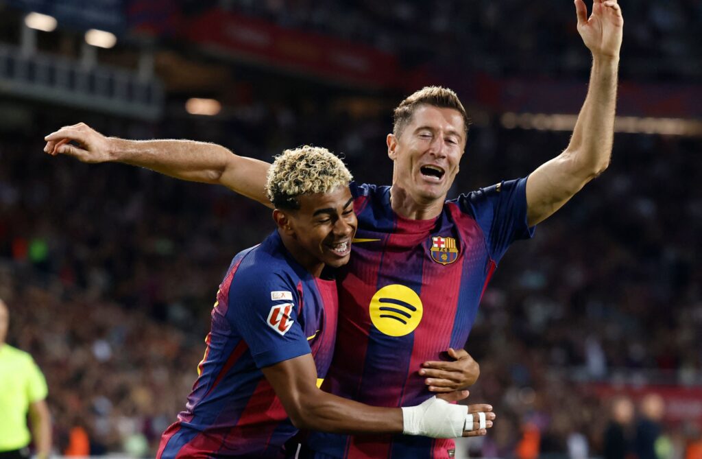Lamine'as Yamalis ir Robertas Lewandowskis (Scanpix nuotr.)