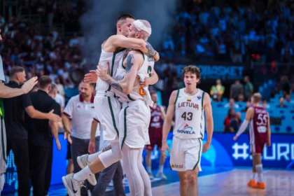 Lietuva - Latvija (FIBA nuotr.)