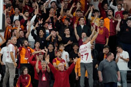 Stambulo Galatasaray fanai )Galatasaray MCT Technic nuotr.)