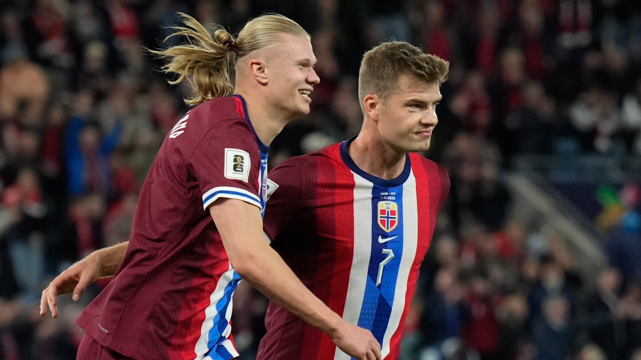 Du baudinius pramušęs Haalandas galiausiai pelnė „hat-tricką“ ir priartino Norvegiją prie Pasaulio taurės