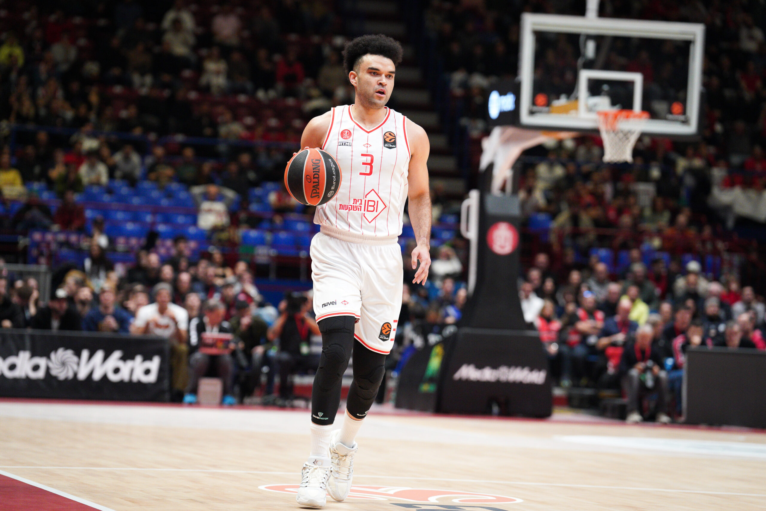 Milano ekipą sutriuškinusi „Hapoel“ sutvirtino pozicijas Eurolygos viršūnėje