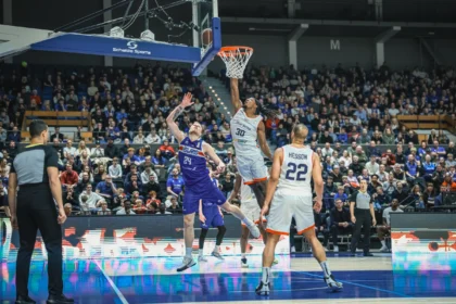 Islandija - Didžioji Britanija (FIBA nuotr.)