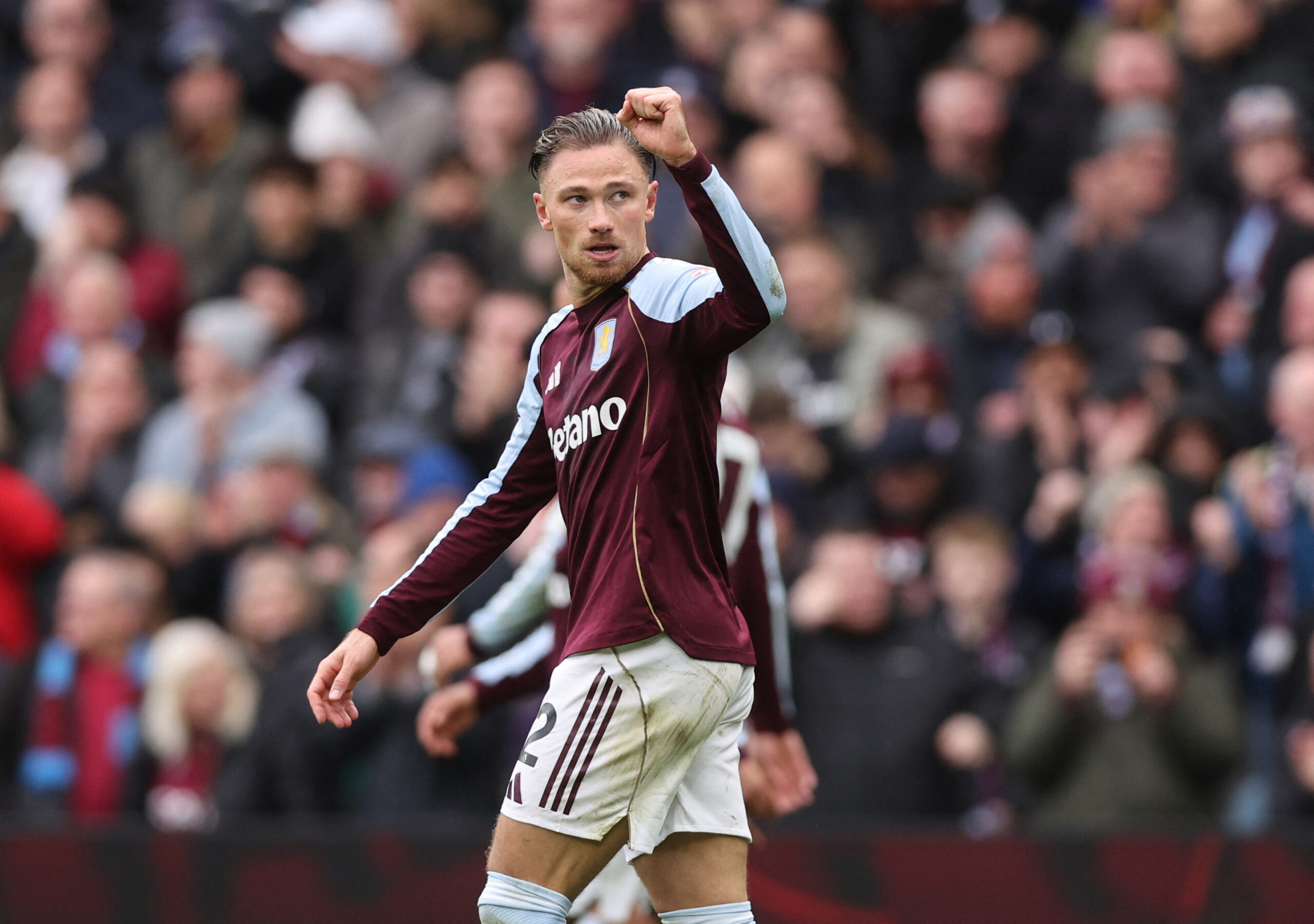 „Aston Villa“ paskutinėmis sekundėmis patiesė „Arsenal“