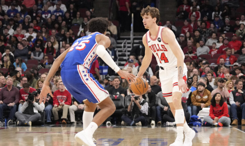 Buzelis buvo šalia dvigubo dublio, o „Bulls“ triumfavo namuose