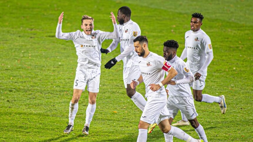 „Sūduva“ pratęsė sutartį su krašto gynėju