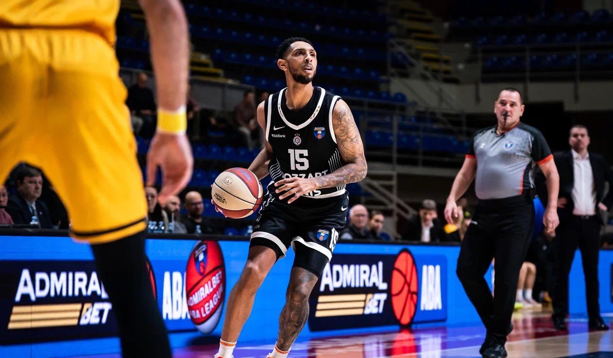 Naujoko iš NBA tritaškių fiesta įteikė Penarroyai pirmą pergalę už „Partizan“ vairo