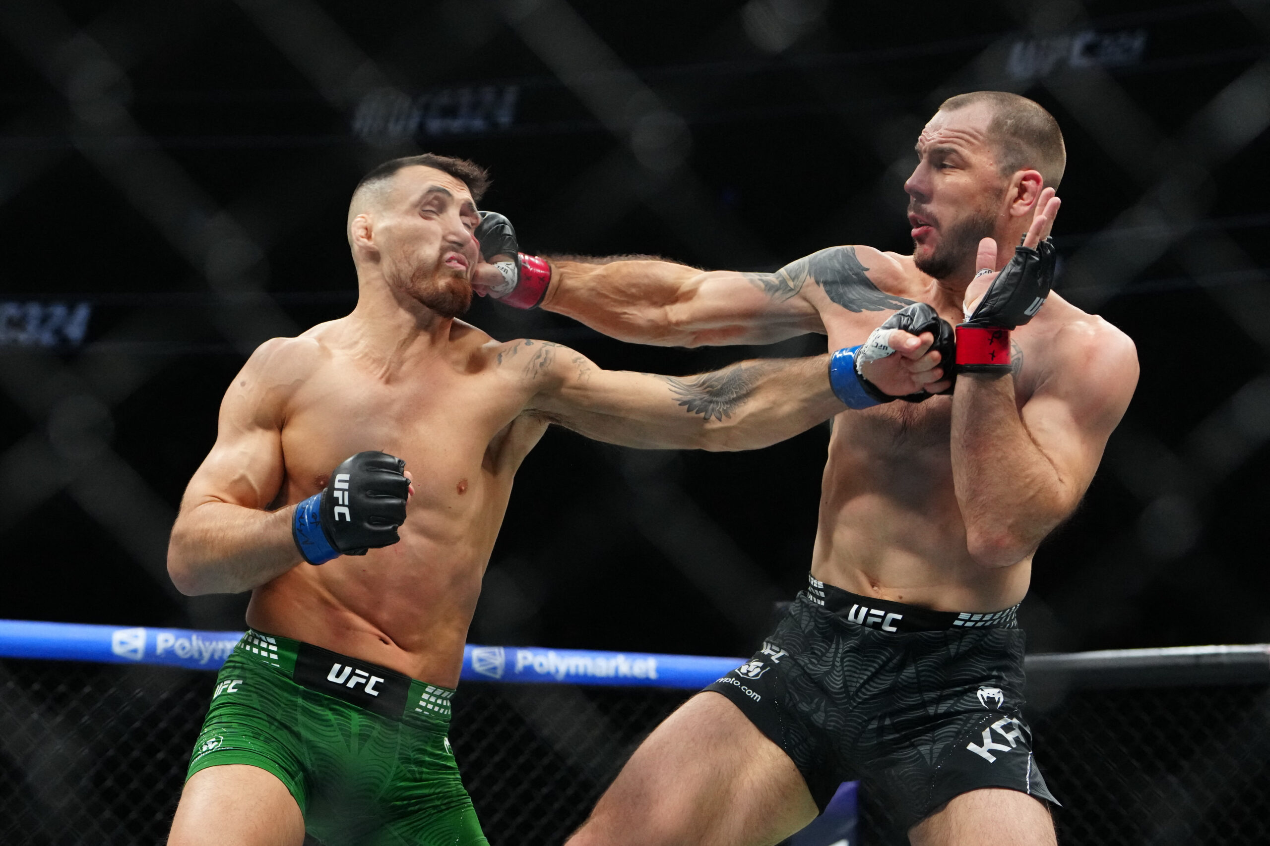 UFC – Bukauską nokautavęs galingas kirtis ir Namajunas pralaimėjimas