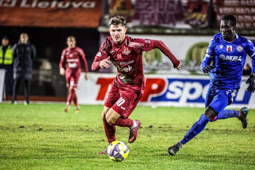 „Džiugo“ garbę ir toliau gins du žaidėjai