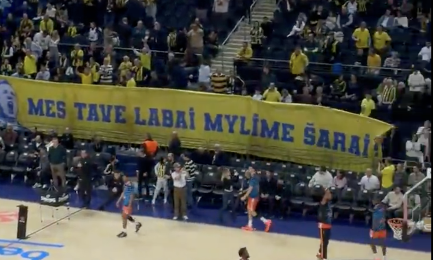 Beribė turkų meilė: Šarui Stambule iškilo lietuviškas plakatas