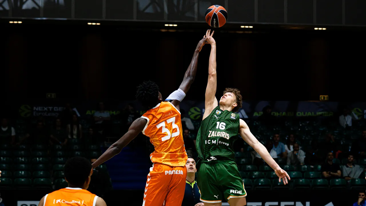 Jaunieji žalgiriečiai pergalingai pradėjo Eurolygos „NextGen“ turnyrą