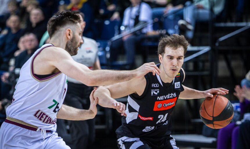 Traumą patyrusį Montvilą snaiperio konkurse pakeis amerikietis