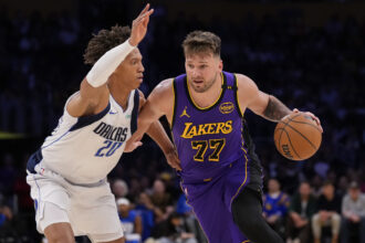 Luka Dončičius ir Kessleris Edwardsas (Scanpix nuotr.)