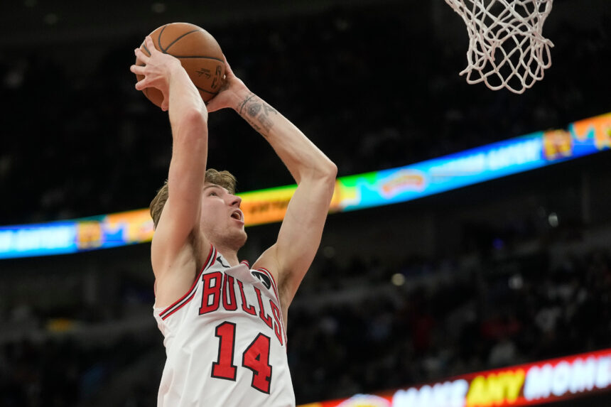 Čikagoje – nusimušęs Buzelio taikiklis ir pratęsta „Bulls“ nesėkmių serija