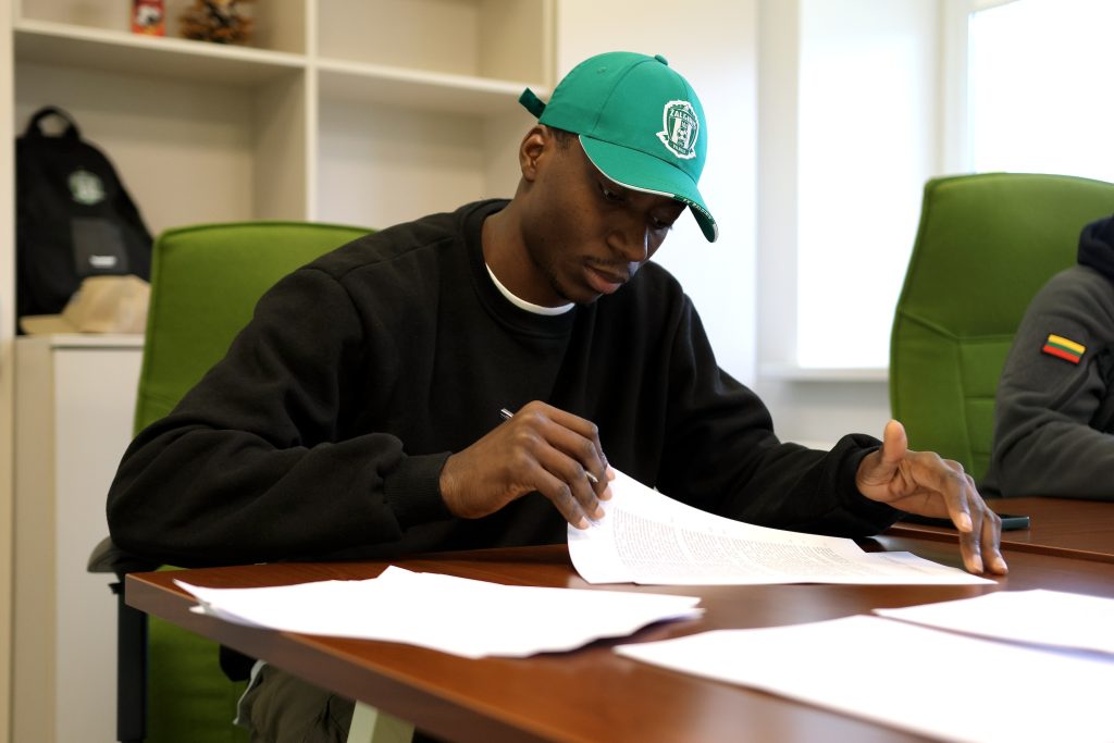 „Žalgirį“ papildė perspektyvus lietuvis ir sėkmingai peržiūroje pasirodęs legionierius