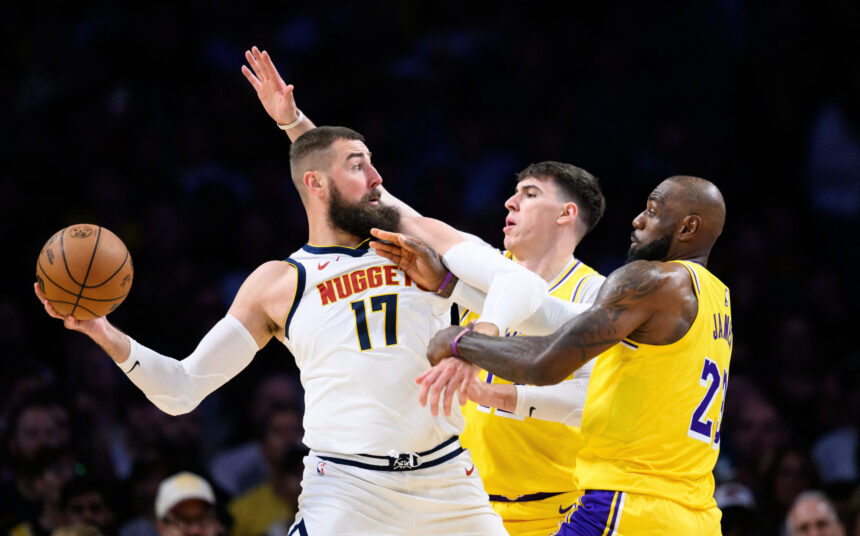 Pavojus „Žalgirio“ planui: Valančiūnas atsidūrė „Lakers“ radare