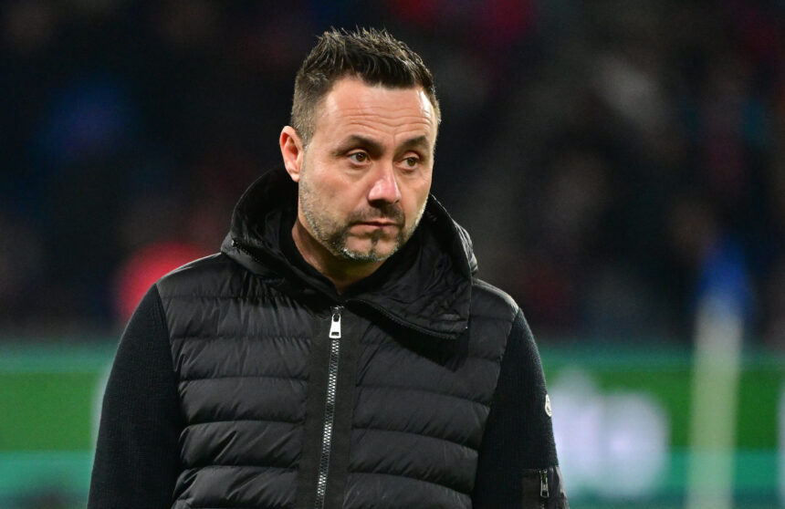 „Tottenham“ pristatė trečią trenerį sezone