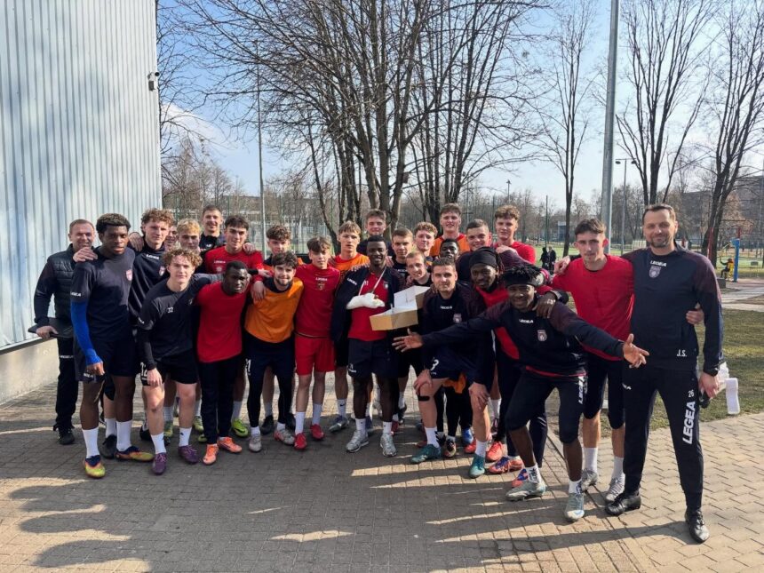 Peiliu užpultas „Dainavos“ futbolininkas paleistas iš ligoninės