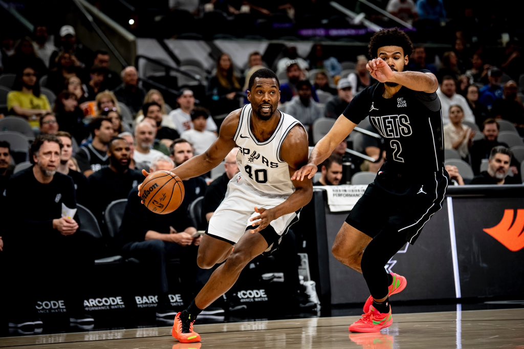 Neįtikėtina: NBA „geležinis žmogus“ traumą patyrė miegodamas