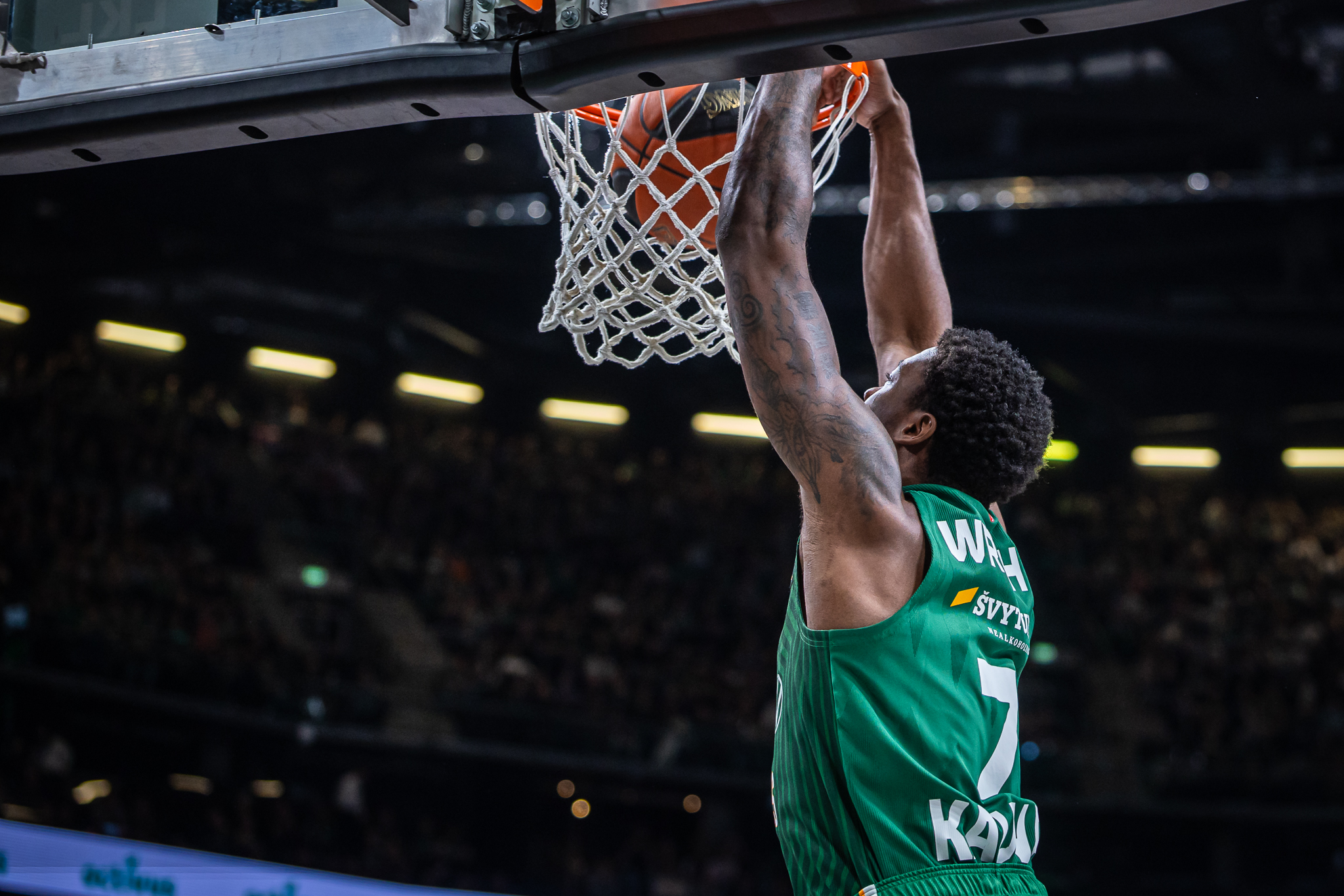 Be variantų: įspūdingą kėlinį sužaidęs „Žalgiris“ dar sykį laimėjo LKL derbį