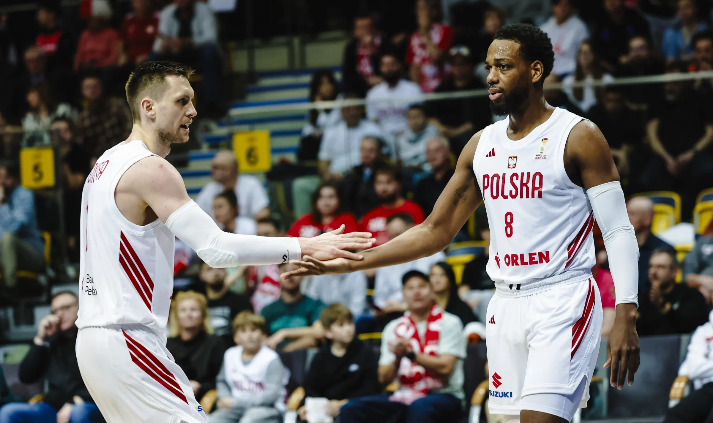 Loydo vedami lenkai sutriuškino Latvijos rinktinę