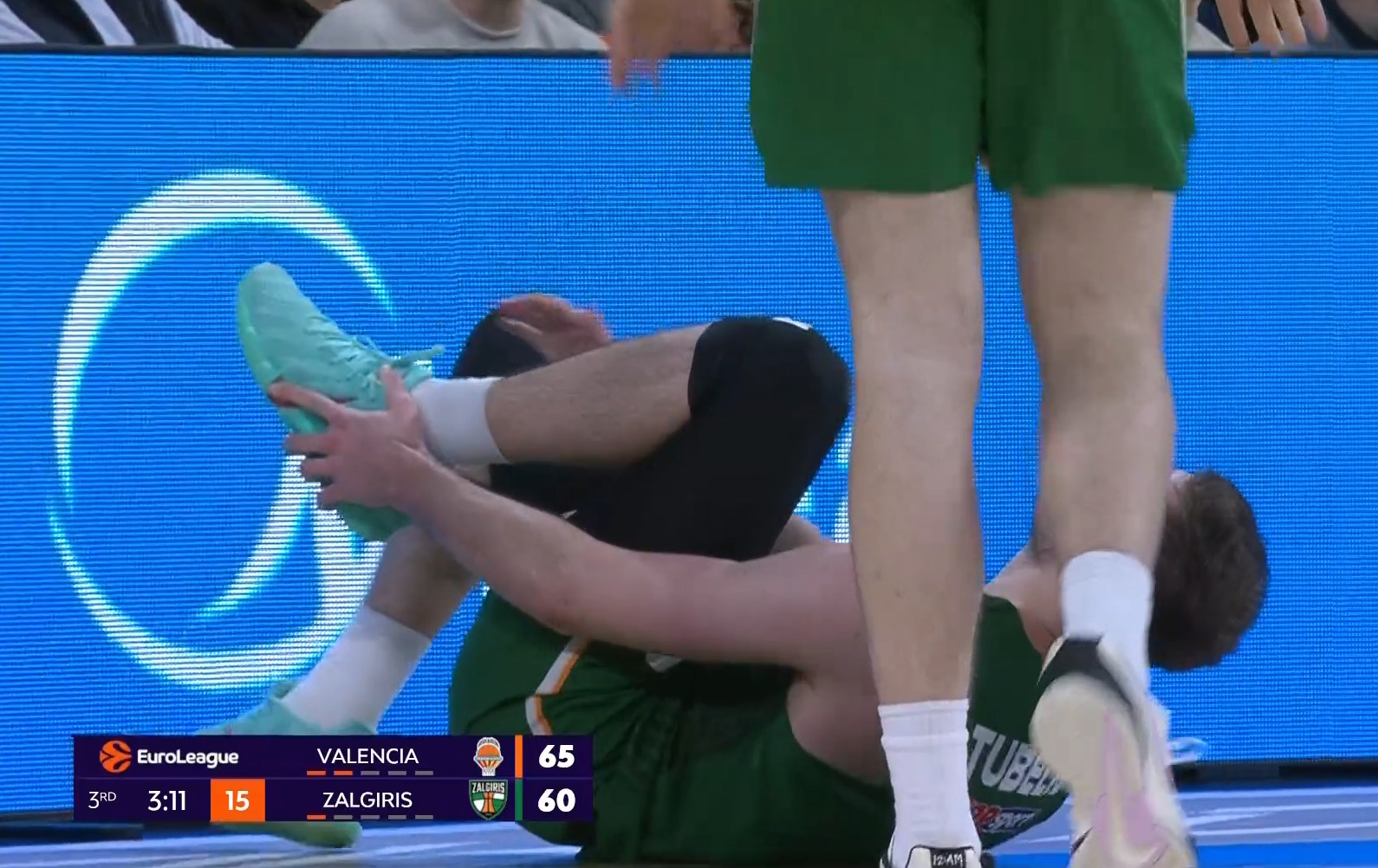 Valensijoje – Tubelio trauma užlipus ant teisėjo kojos