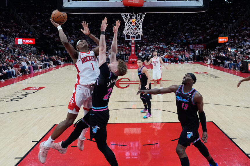 Taškų nepelnęs Jakučionis ir „Heat“ sugėrė pergalingą varžovų metimą su sirena