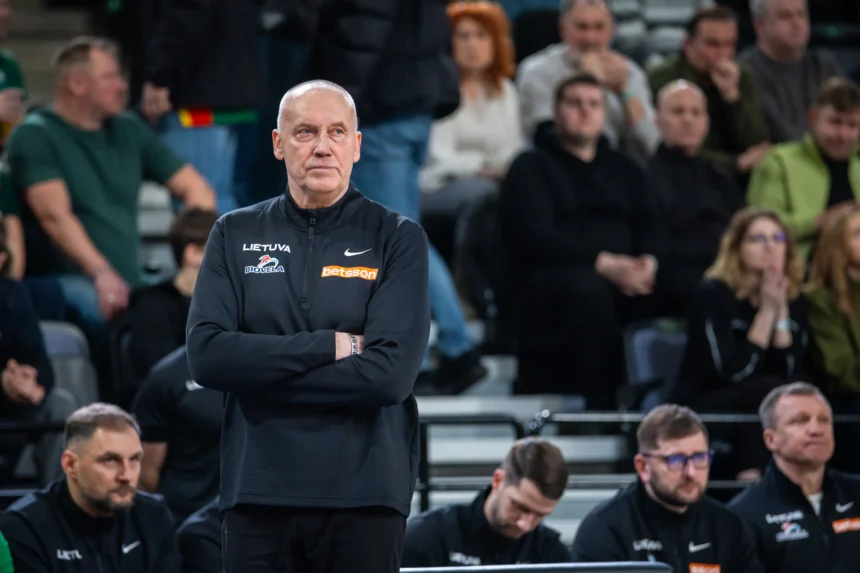 Įkaitu pasijautęs Kurtinaitis – apie darbų derinimą, kritiką ir liepos mėnesio langą: „Baisu net pagalvoti“