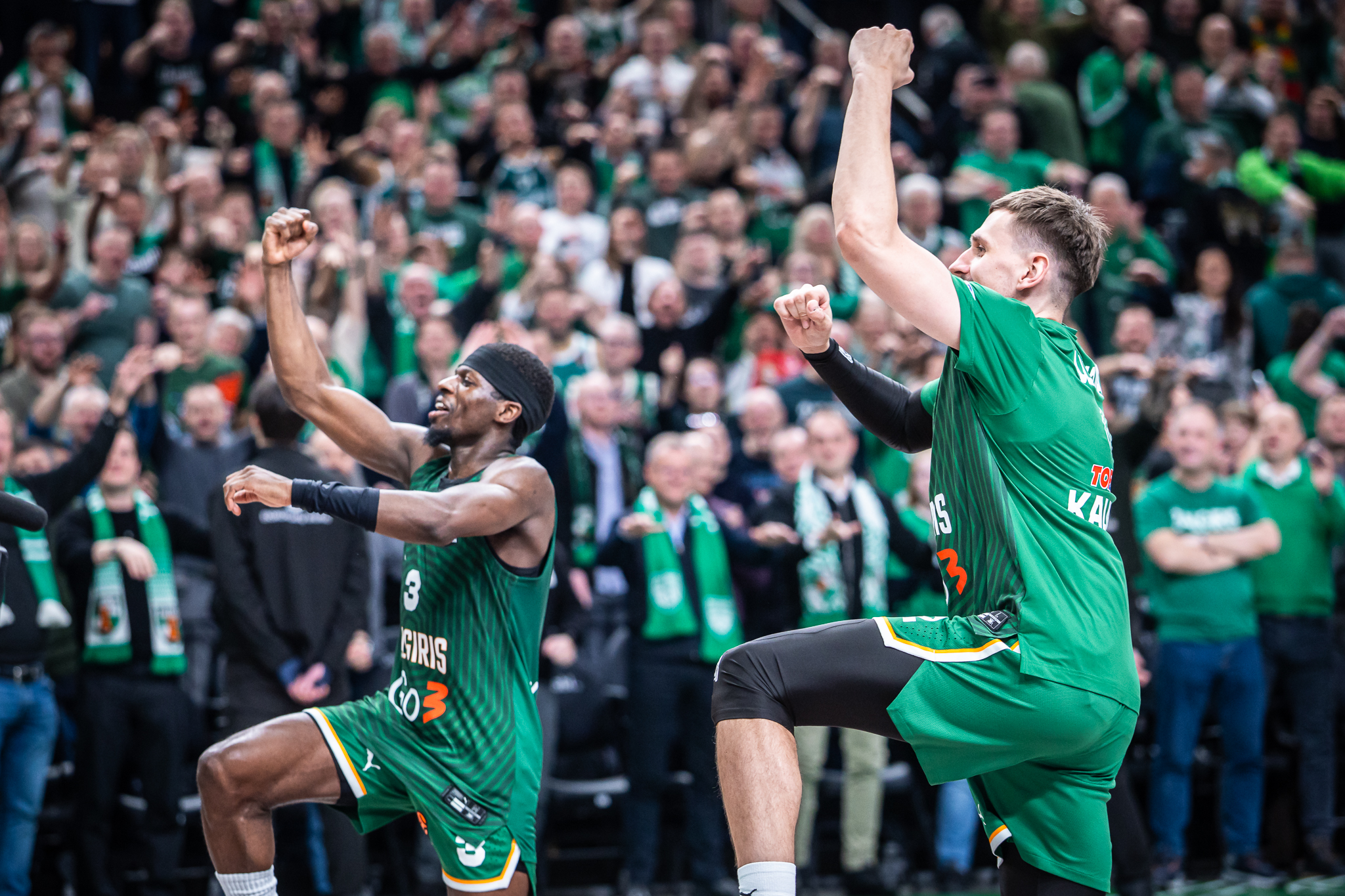 Lemiamų kovų belaukiant: išskirtinis turinys nariams ir 30 eurų dovana!