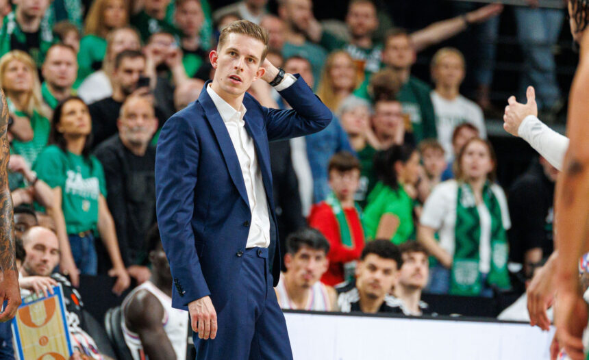 Iš jauniausio Eurolygos trenerio istorijoje – linkėjimai „Žalgiriui“ atkrintamosiose