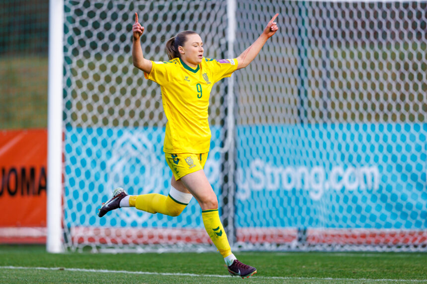 Lietuvos moterų futbolo rinktinė PČ atrankoje parbloškė favorites