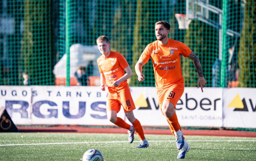 „Banga“ namuose susitvarkė su svečiais iš Kauno rajono